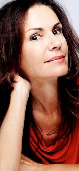 <b>SUZY SAMPSON -Marquise de Merteuil&nbsp;&nbsp;</b>